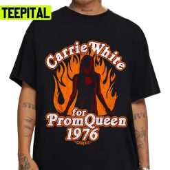 Prom Queen 1976 Carrie Halloween Design Unisex T-Shirt