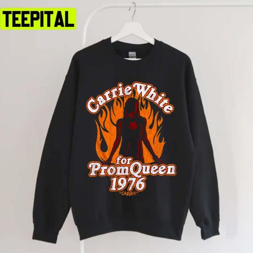 Prom Queen 1976 Carrie Halloween Design Unisex T-Shirt