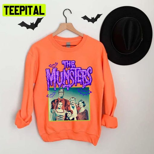 The Munsters Family Vampire Halloween Spooky Night Unisex T-Shirt