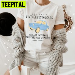 Vintage Flying Car For Adventurous Witches And Wizards Trending Unisex T-Shirt