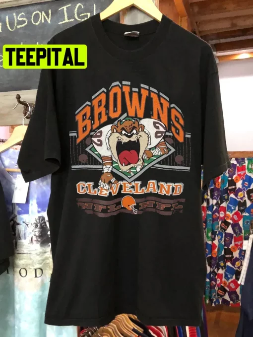 Vintage Nfl Cleveland Browns Looney Tunes Taz Football Trending Unisex T-Shirt