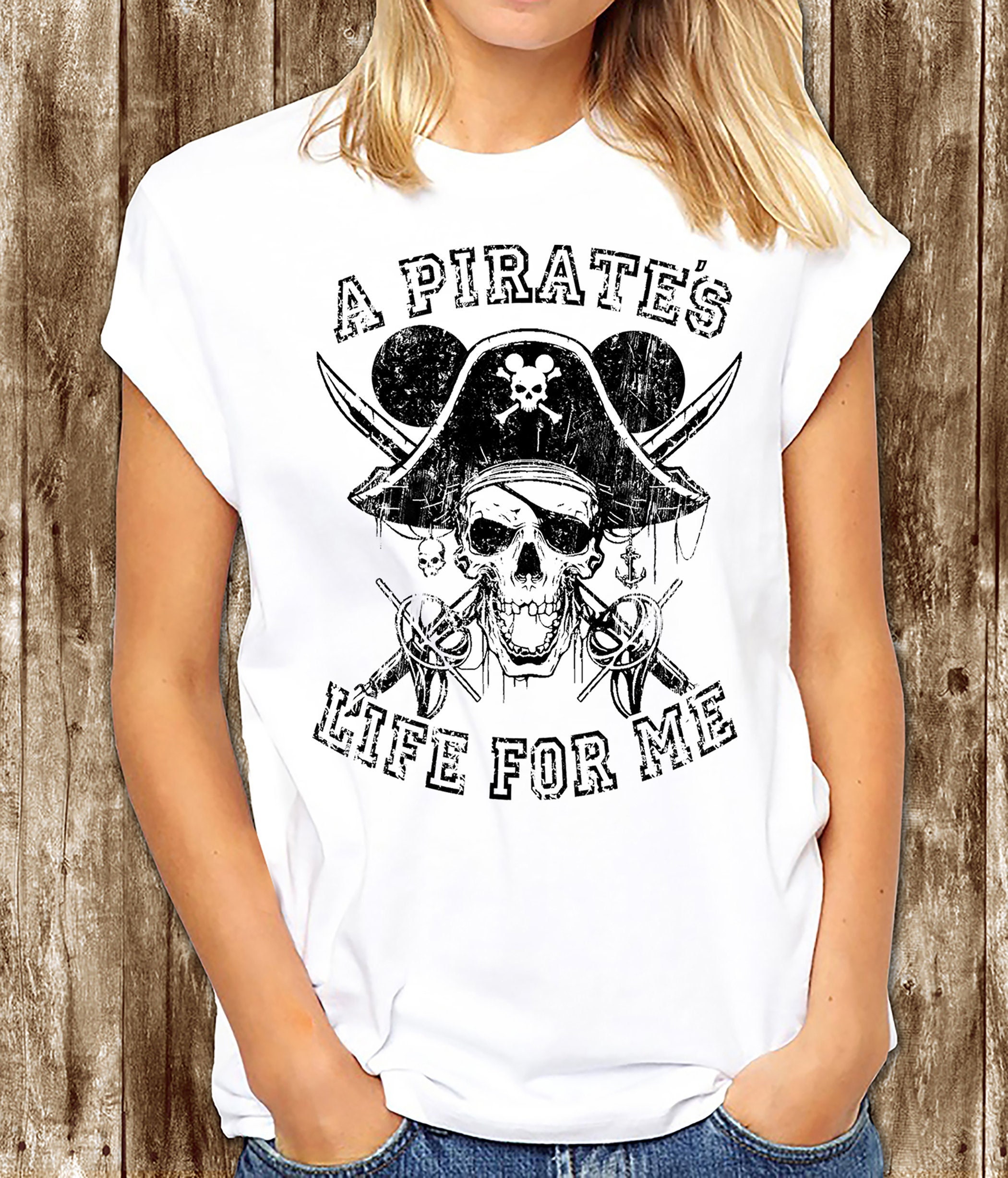 Pirate's of the Caribbean, Pirate Skull Disney Ride Shirt