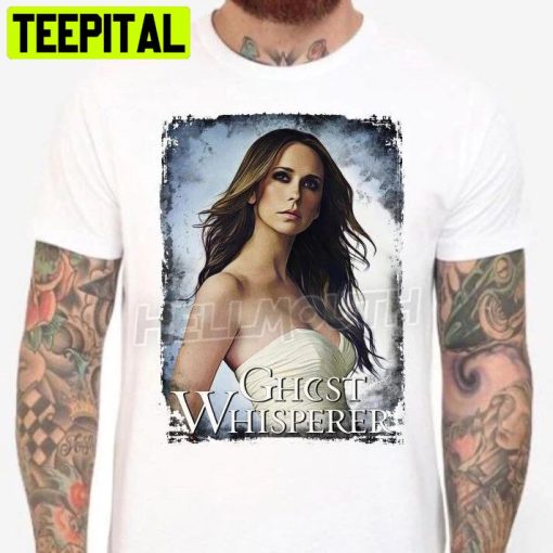 Art Ghost Whisperer Melinda Gordon Jennifer Love Hewitt Tv Show Halloween Trending Unsiex T-Shirt