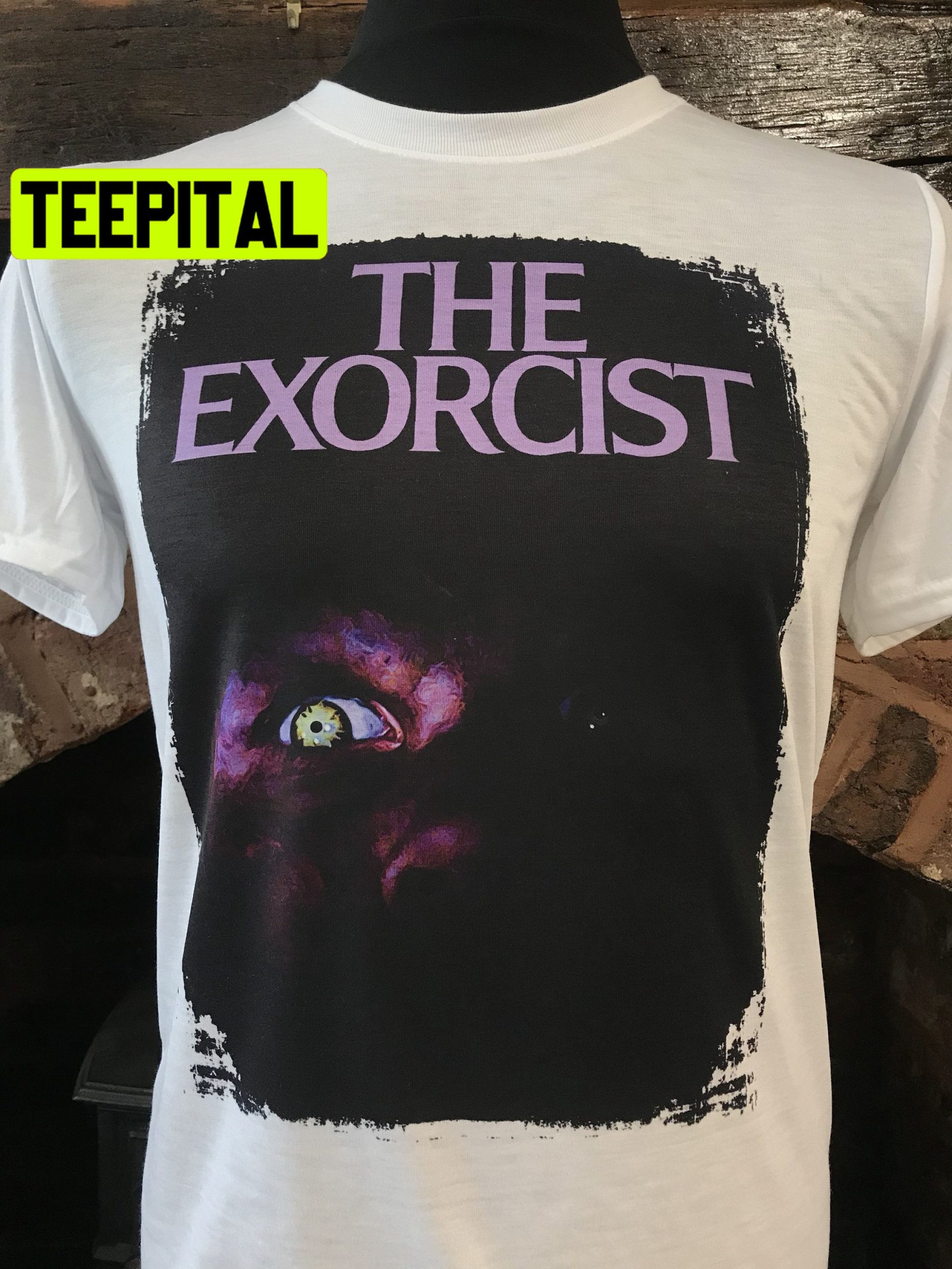 Art The Exorcist Regan Macneil Linda Blair Horror Halloween Trending Unsiex T-Shirt