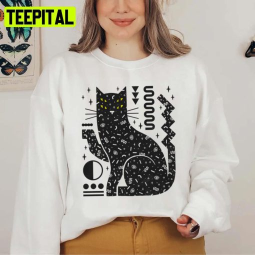 Magic Cat Halloween Graphic Unisex Sweatshirt