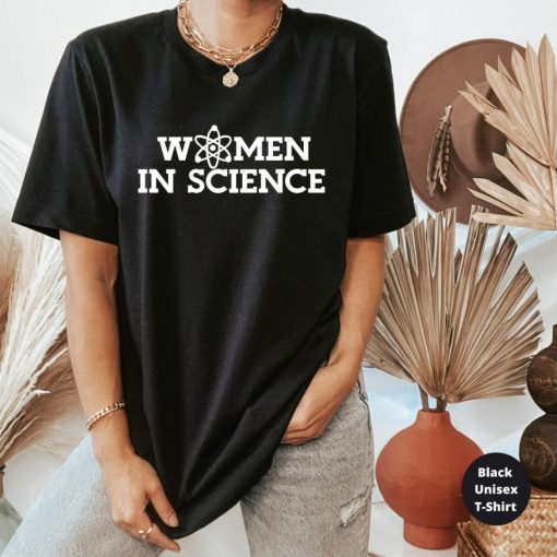 Science Teacher Women In T-Shirt