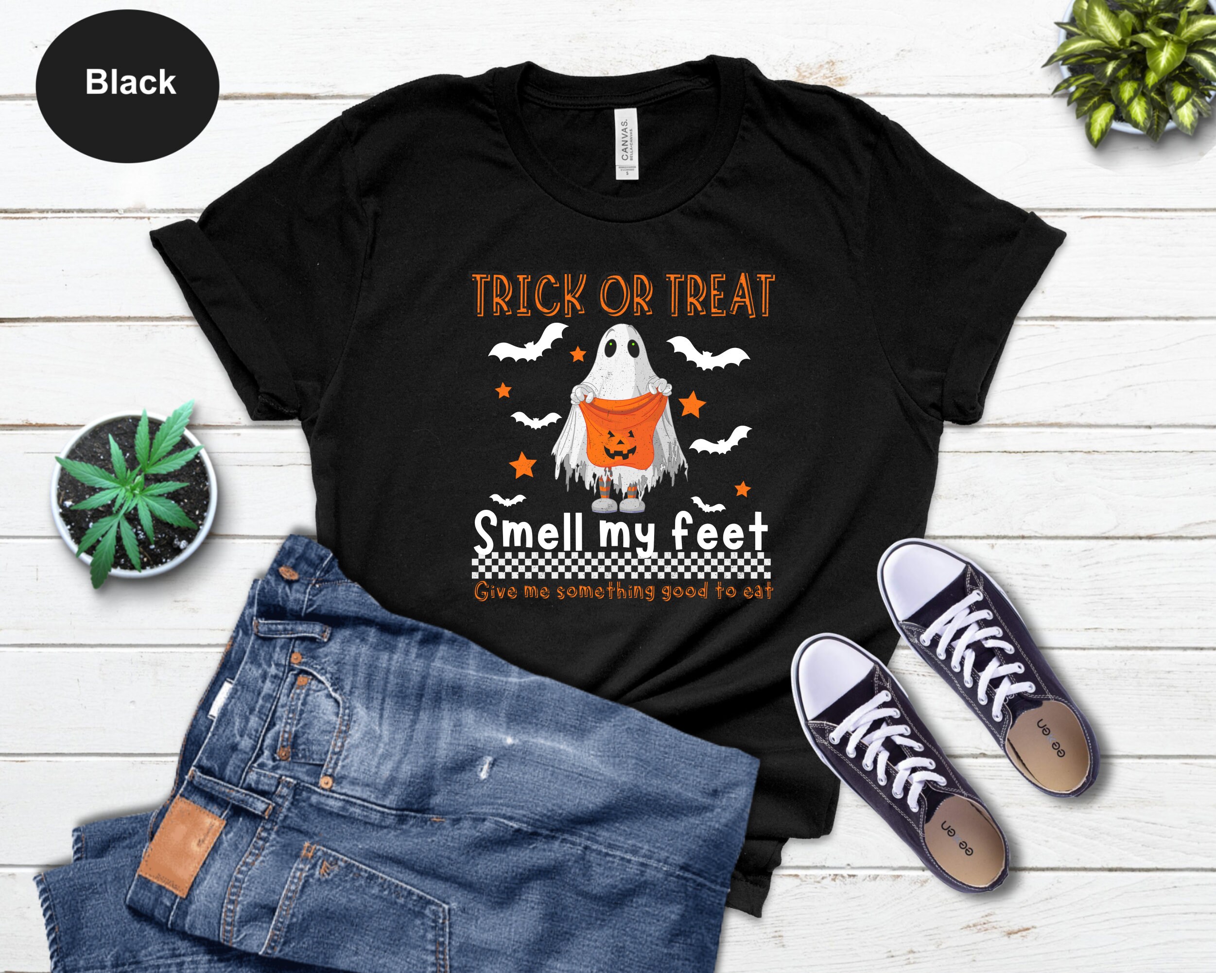 Smell My Feet Trick Or Treat Funny Party Ghost Kid Boo Pumpkin Halloween Unisex T-Shirt