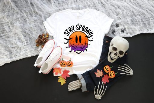 Stay Spooky Funny Party Ghost Kid Boo Vintage Fall Pumpkin Halloween Unisex T-Shirt