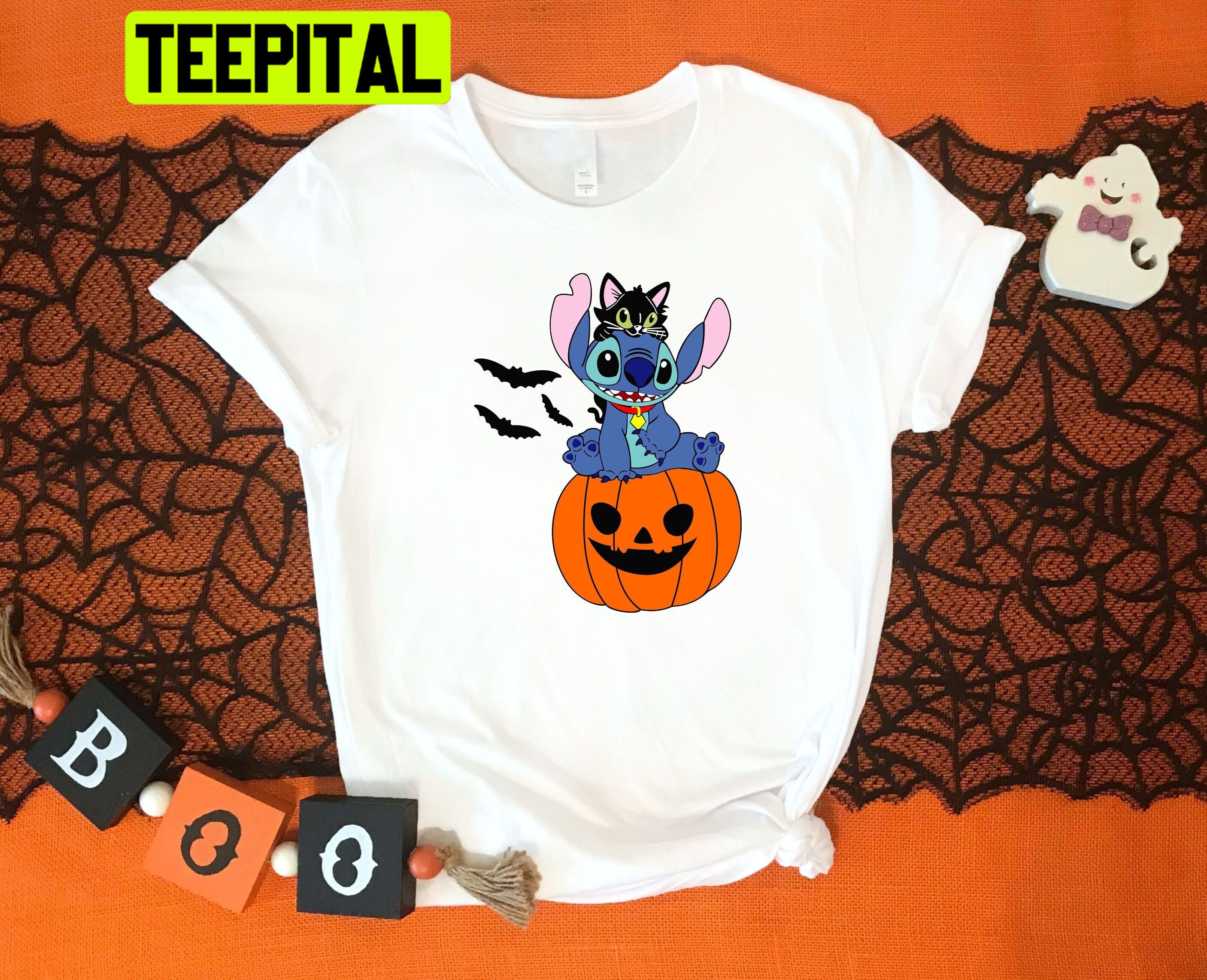 Stitch Balck Cat And Pumpkin HalloweenTrending Unisex Shirt