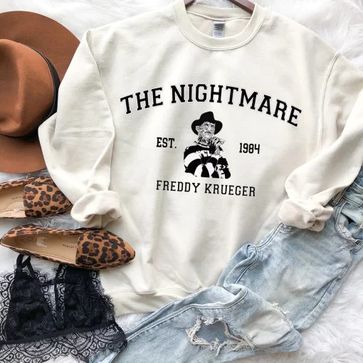 The Nightmare Est 1984 Characters Freddy Krueger Pumpkin Halloween Unisex Sweatshirt