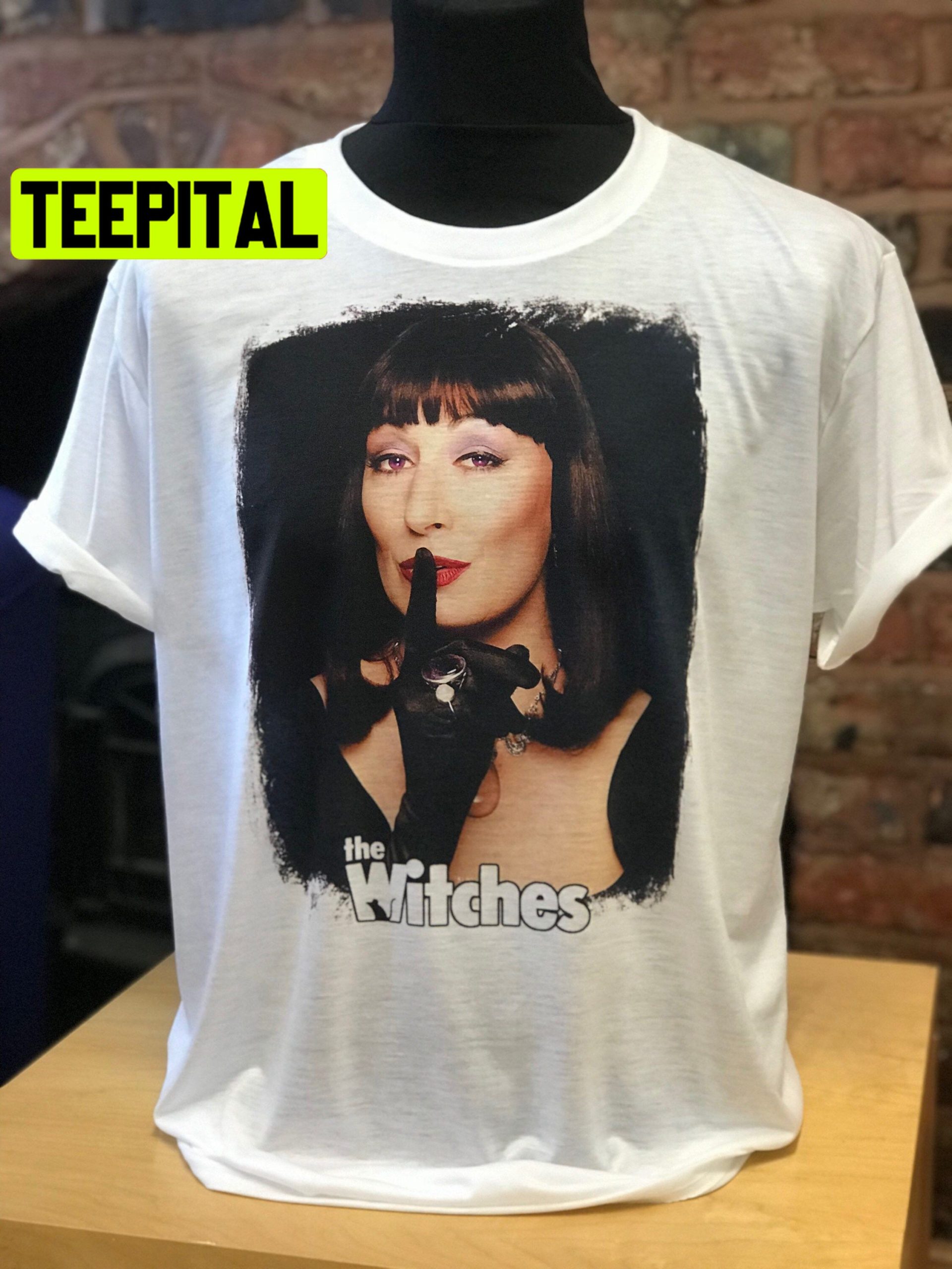 The Witches The Grand High Witch Anjelica Huston Roald Dahl Halloween Trending Unsiex T-Shirt
