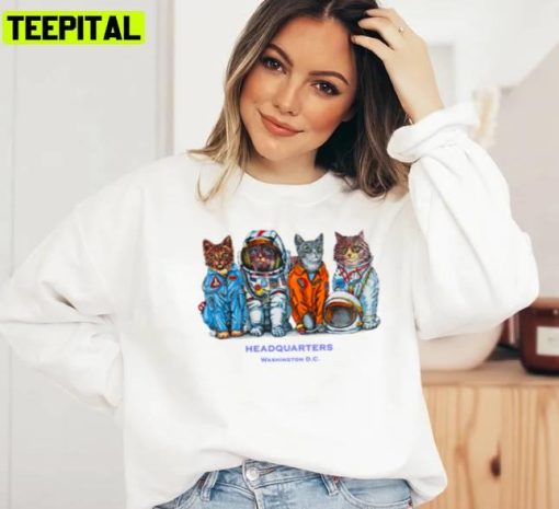 Trending Space Cats Headquarters Unisex Sweatshirt