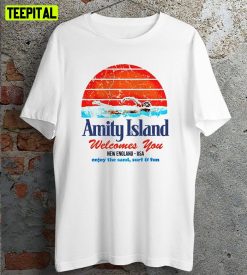 Amity Island 70 S Movie Retro Design T-Shirt