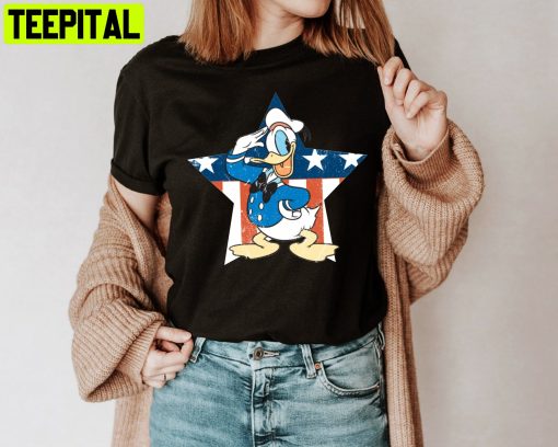 Donald Duck Holiday Disney Unisesx T-Shirt