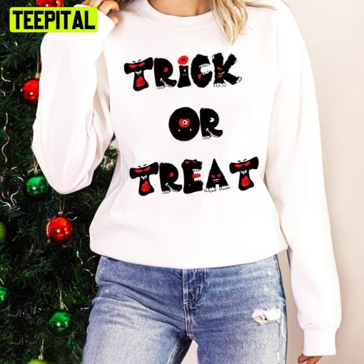 Dracula Vampire Design Trick Ot Treat Unisex Sweatshirt