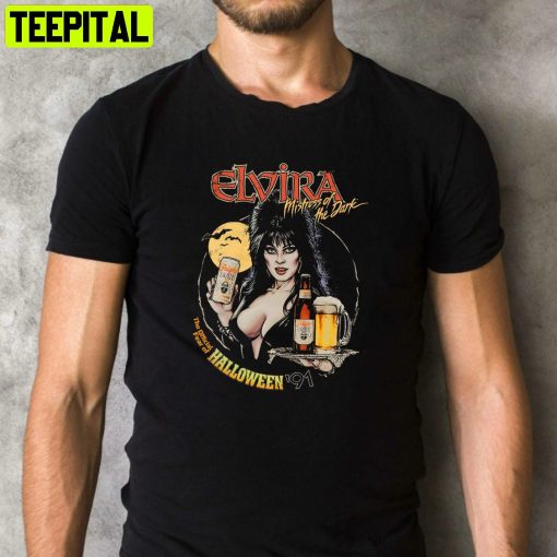 Elvira Mistress Of The Dark Fright Light Scary Movie Retro Design T-Shirt