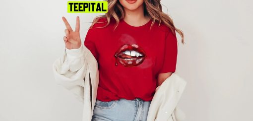 Halloween Vampire Bitting Lips Trending Unisex T-Shirt