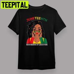 Loc’d Hair Black Woman Remebering My Ancestors Juneteenth Retro Art Unisex T-Shirt