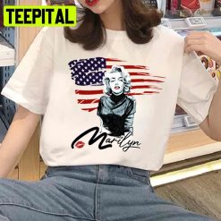 Marilyn Monroe With The Us Flag Unisex T-Shirt