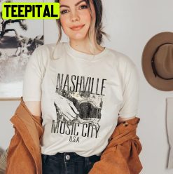 Nashville Guitar Retro Vintage Trending Unisex T-Shirt