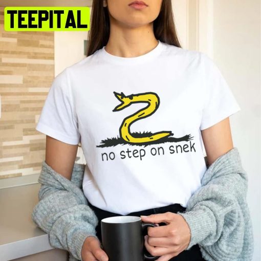 No Step On Snek Ponniyin Selvan Unisex T-Shirt