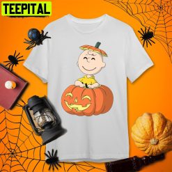 Pumpkin Patch Charlie Brown Funny Charlie Brown Halloween Retro Art Unisex T-Shirt