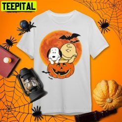 Snoopy Charlie Brown Halloween Scary Pumpkin Charlie Brown Halloween Retro Art Unisex T-Shirt