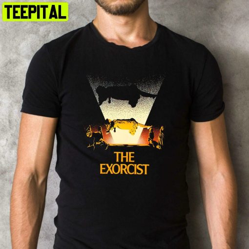 The Exorcist Levitating Scary Movie Retro Design T-Shirt