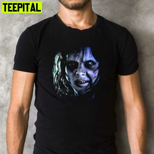 The Exorcist Regan Horror Scary Movie Retro Design T-Shirt