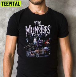 The Munsters Family Scary Movie Retro Design T-Shirt