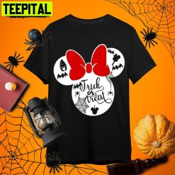 Trick Or Treat Disney Halloween Retro Art Unisex T-Shirt