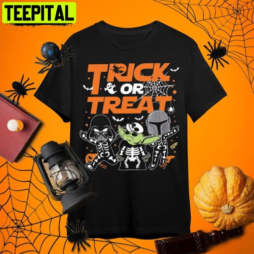 Trick Or Treat Star Wars Halloween Trick Or Treat Darth Vader Retro Art Unisex T-Shirt