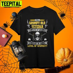 Veteran Grumpy Old Level Of Stupid Halloween Retro Art Unisex T-Shirt