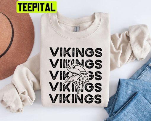 Vikings Distressed Mascot Design Unisex Sweatshirt