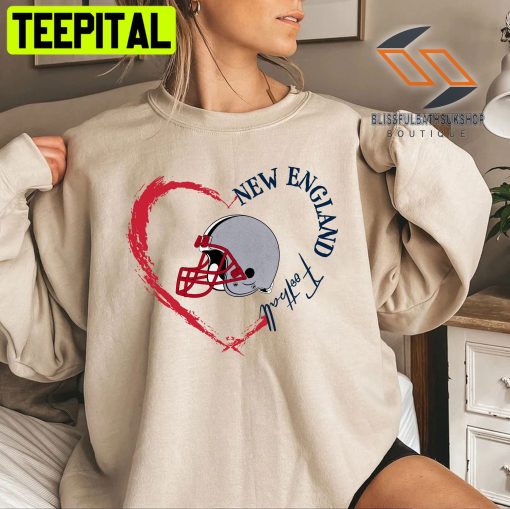 Vintage New England Football Heart Style Unisex Sweatshirt