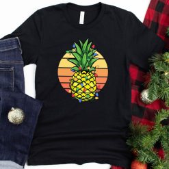 Vintage Retro Christmas Pineapple T-Shirt