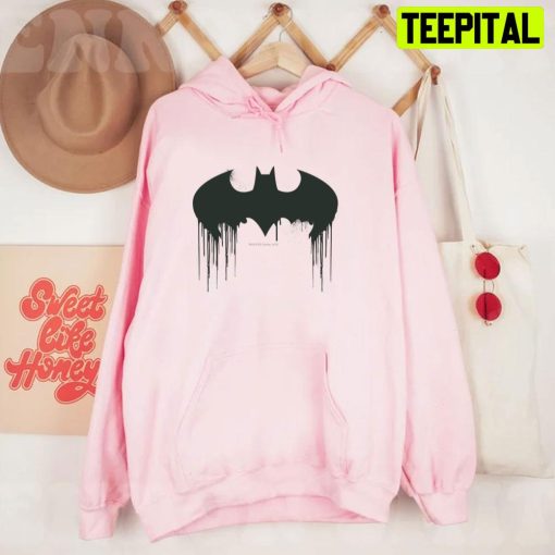 Batman Symbol Spraypaint Logo Unisex T-Shirt