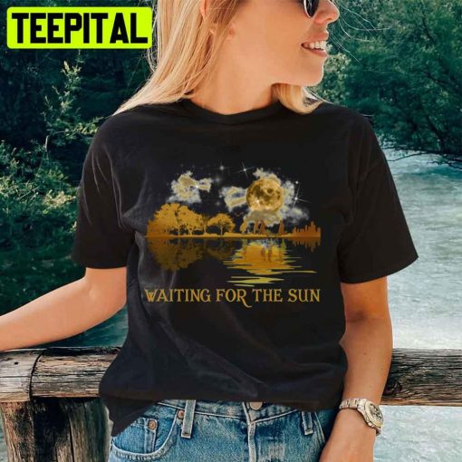 Waiting For The Sun The Doors Band Unisex T-Shirt