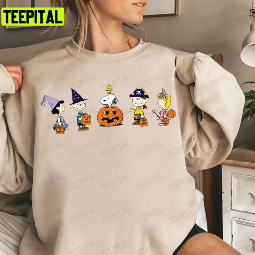 Junk Food Peanuts Halloween Unisex T-Shirt Sweatshirt Hoodie