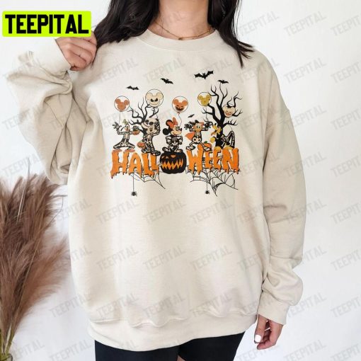 Vintage Mickey And Friends Halloween Matching Family Disney Unisex T-Shirt Sweatshirt Hoodie