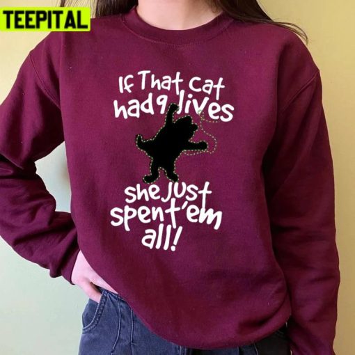 Xmas Cat 9 Lives Holiday Sweatshirt